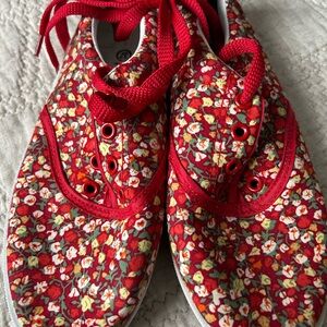 Floral Red Shoes